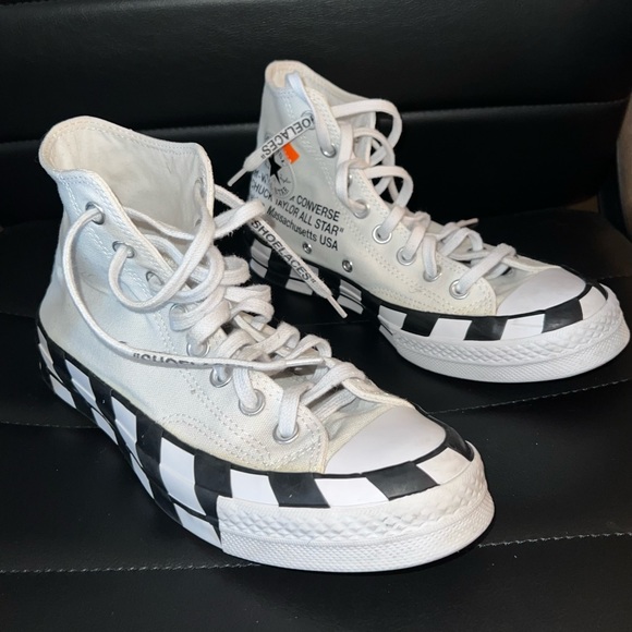 CONVERSE CHUCK TAYLOR ALL-STAR 70 HI (OFF WHITE) - Picture 2 of 9